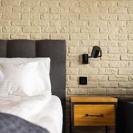 Rozana Loft - Old Town Apartment Krakow Bagian luar foto