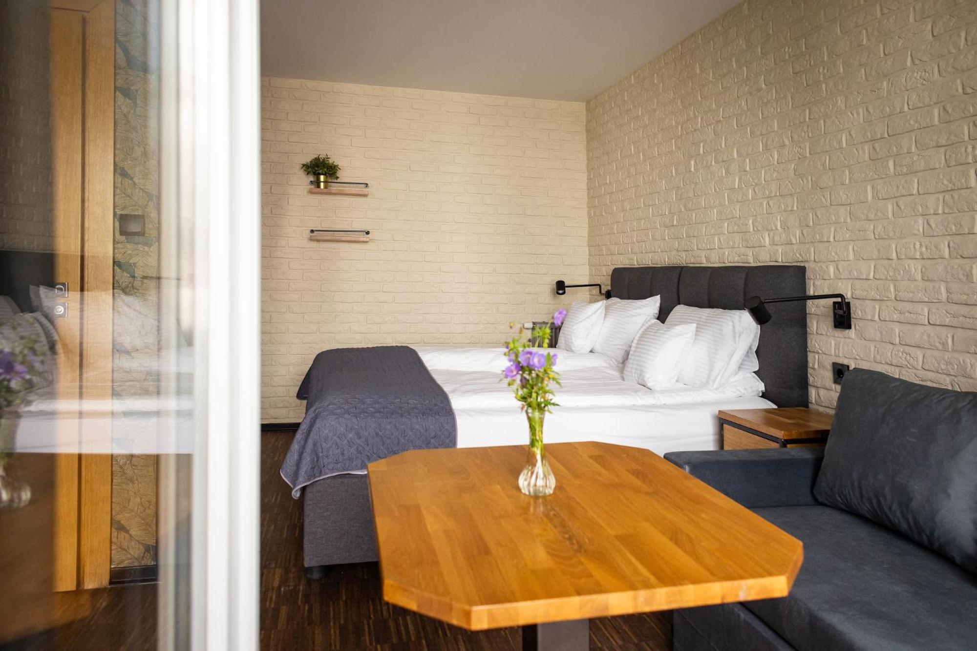Rozana Loft - Old Town Apartment Krakow Bagian luar foto